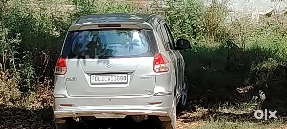 Maruti Suzuki Ertiga 2013 Cng Petrol 126500 Km Driven