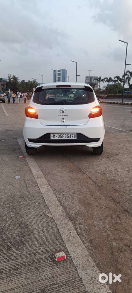 Tata Tiago 1.2 Revotron Xza, 2023, Cng & Hybrids