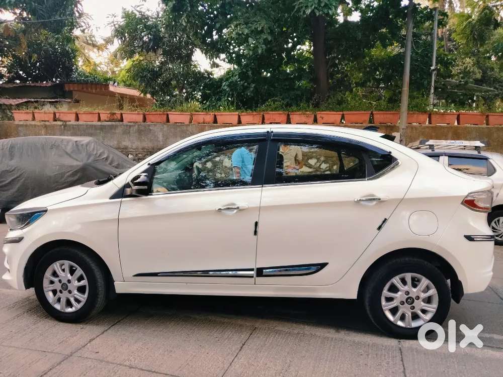 Tata Tiagor 2025 Cng & Hybrids 12705 Km Driven