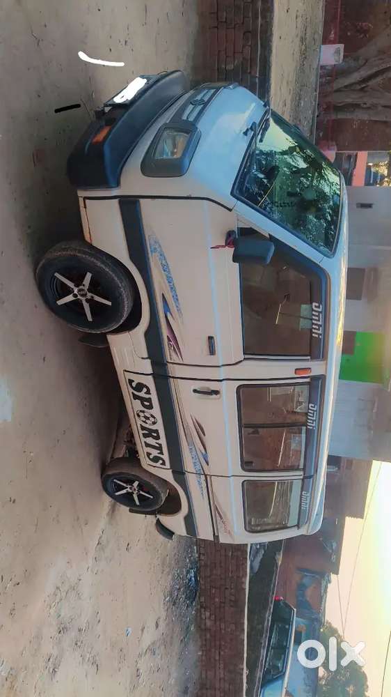 Maruti Suzuki Omni 8 Seater 2016