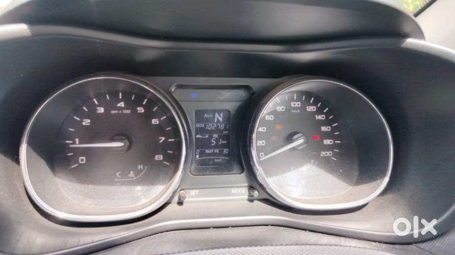 Tata Nexon 1.5 Revotorq Xza Plus Dualtone, 2018, Diesel