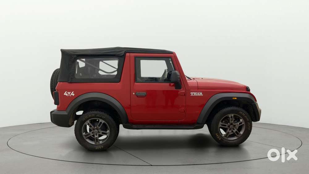 Mahindra Thar Lx 4-str Convertible At, 2022, Petrol