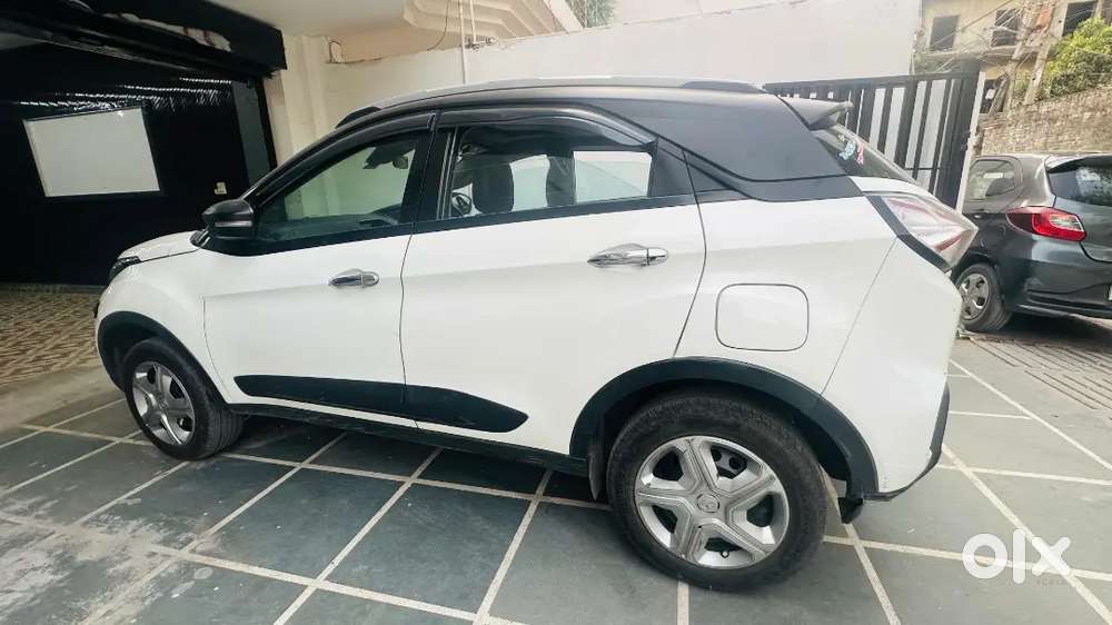 Tata Nexon 2022 Petrol 42000 Km Driven