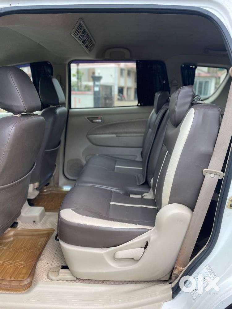 Maruti Suzuki Ertiga 2012-2015 Zxi, 2012, Petrol