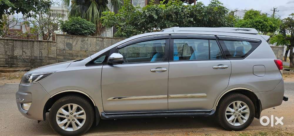 Toyota Innova 2.0 Gx 8 Seater, 2023, Diesel