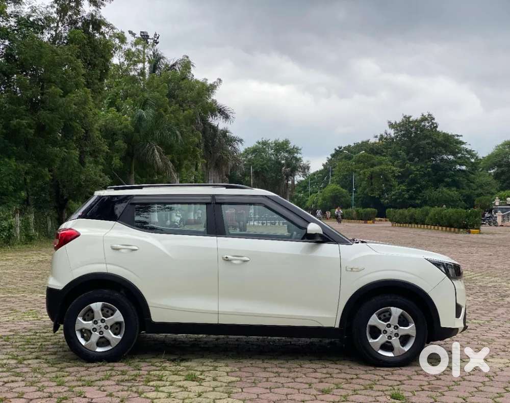 Mahindra Xuv300 W6 Amt Diesel, 2023, Diesel