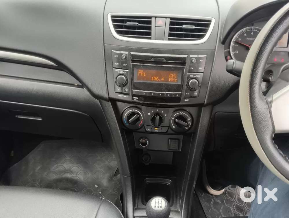 Maruti Suzuki Swift Vxi, 2017, Petrol
