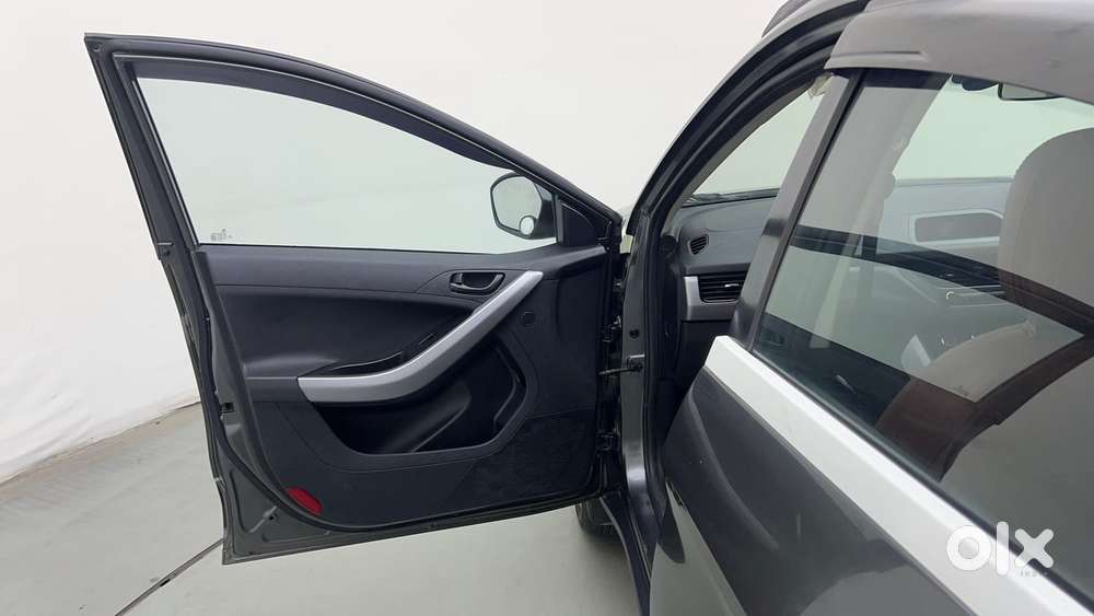 Tata Nexon 1.2 Revotron Xm (s), 2022, Petrol
