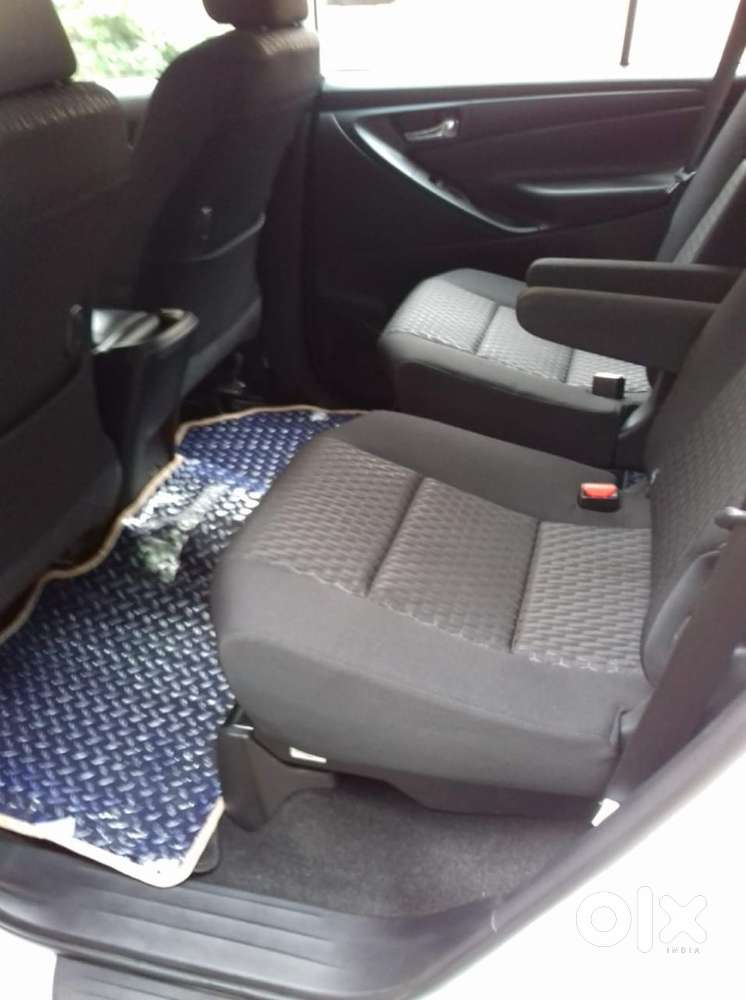 Toyota Innova Crysta 2019