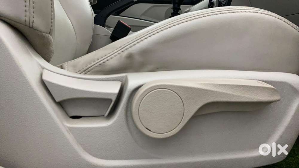 Mahindra Xuv300 W8 Option Diesel, 2021, Diesel