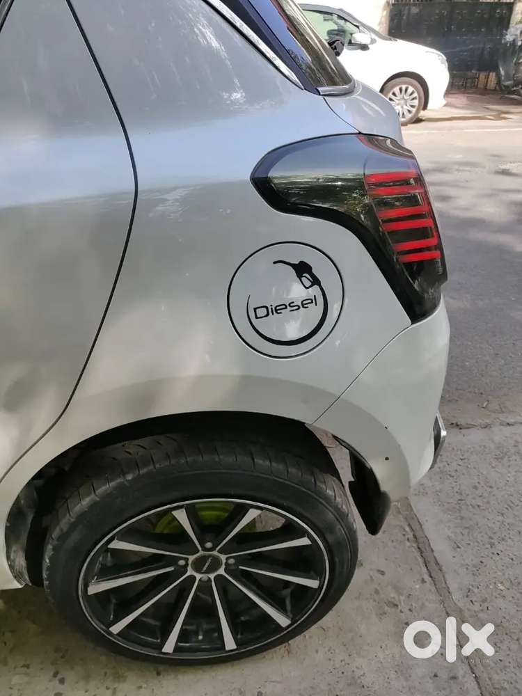 Maruti Suzuki Swift 2020 Diesel 52000 Km Driven