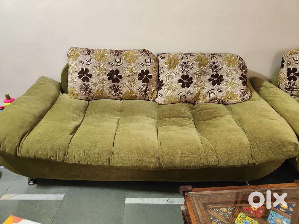 Modern Stylish Sofa