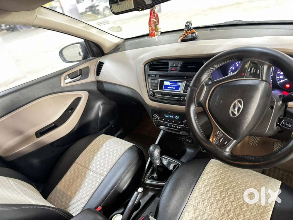 Hyundai New I20 Manual 2015 Petrol And Cng On Paper