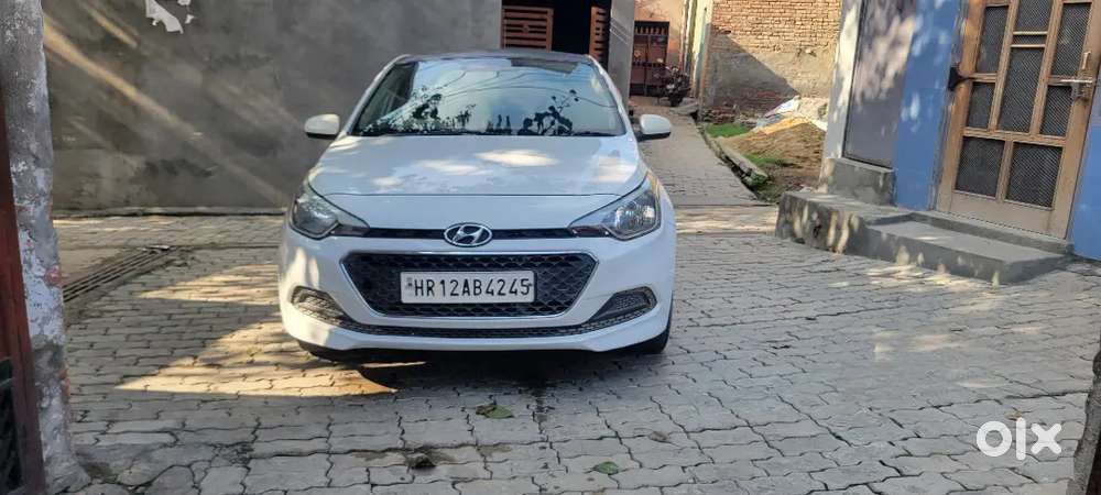 Hyundai I20 2016 Diesel Well Maintained.