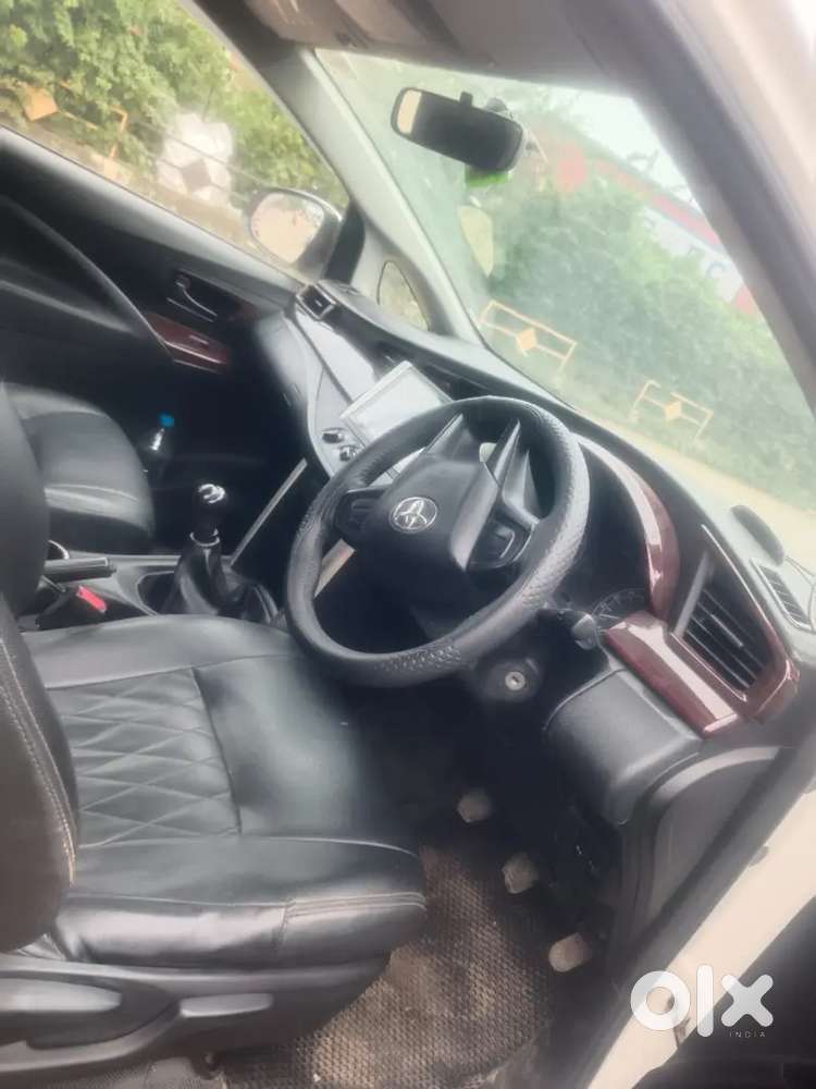 Toyota Innova Crysta 2019