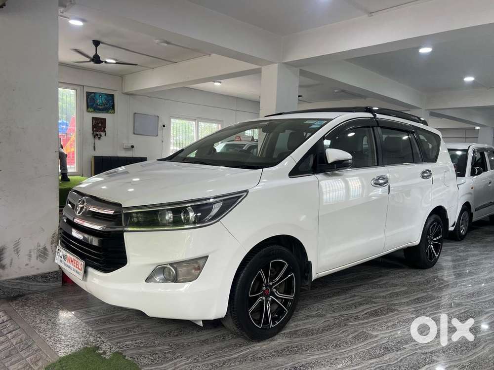 Toyota Innova Crysta 2.4 Zx Mt, 2018, Diesel