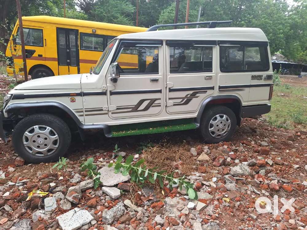 Mahindra Bolero Long 9.seater  White 2013 Passing 2014