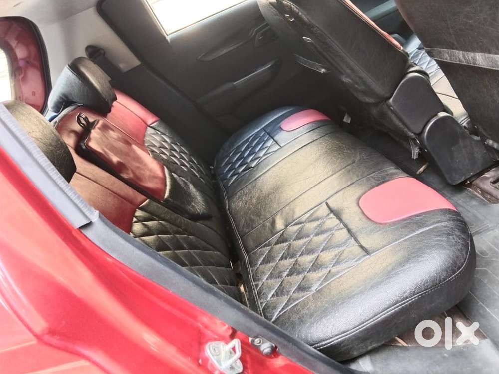 Mahindra Kuv 100 2016-2017 Mfalcon G80 K8 Dual Tone, 2017, Petrol