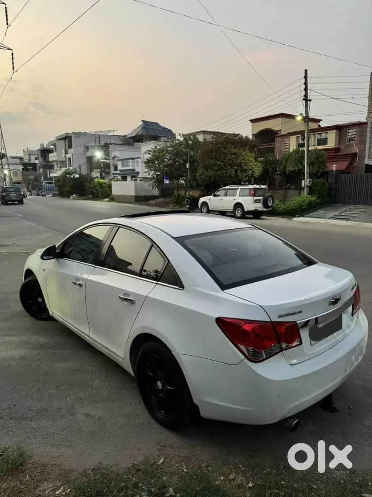 Chevrolet Cruze 2010 Diesel Well Maintained