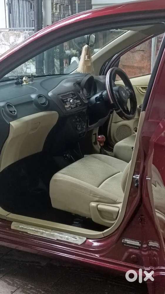 Honda Amaze 1.5 S 2013. No Accident History,good Interiors. 20+millage