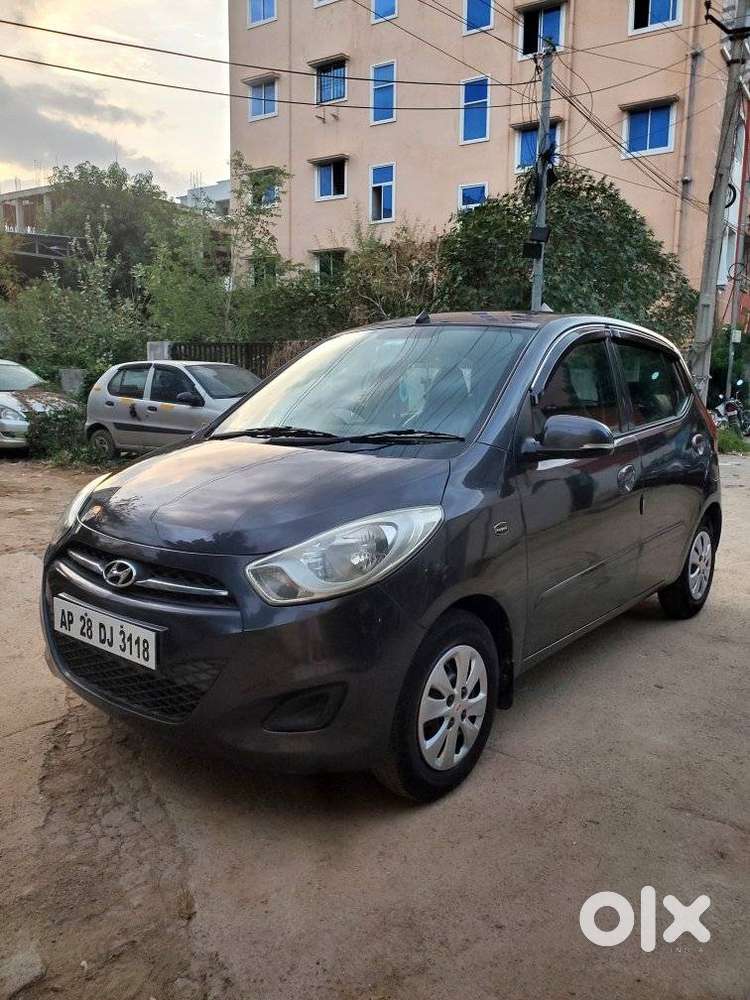 Hyundai I10 Sportz, 2011, Petrol