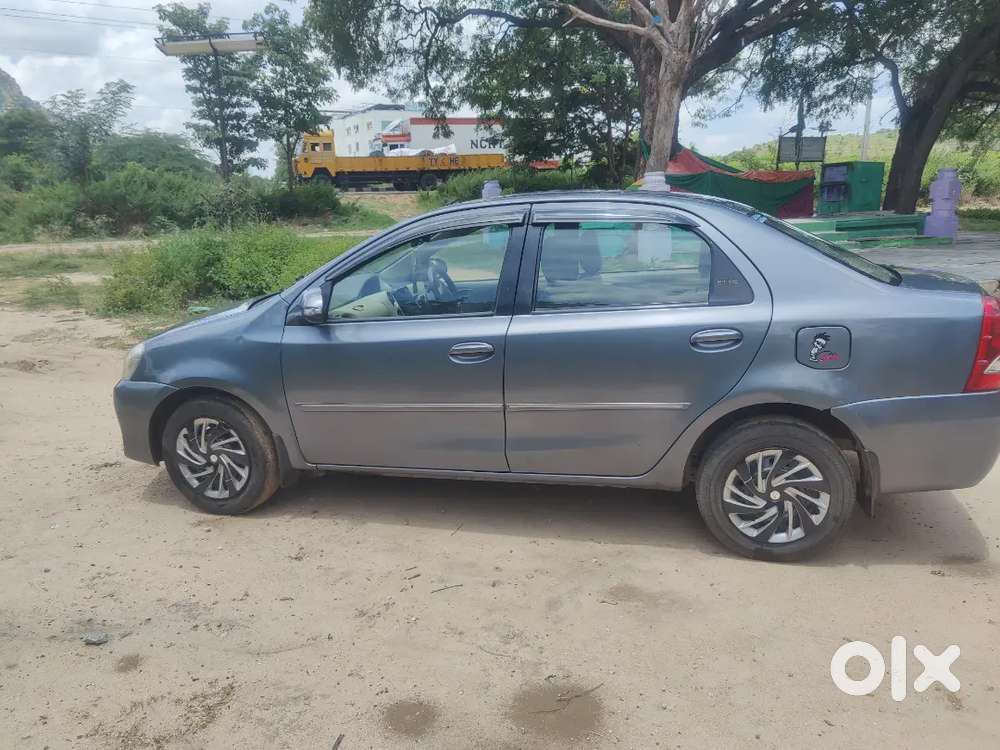 Toyota Etios 2015 Diesel 125000 Km Driven