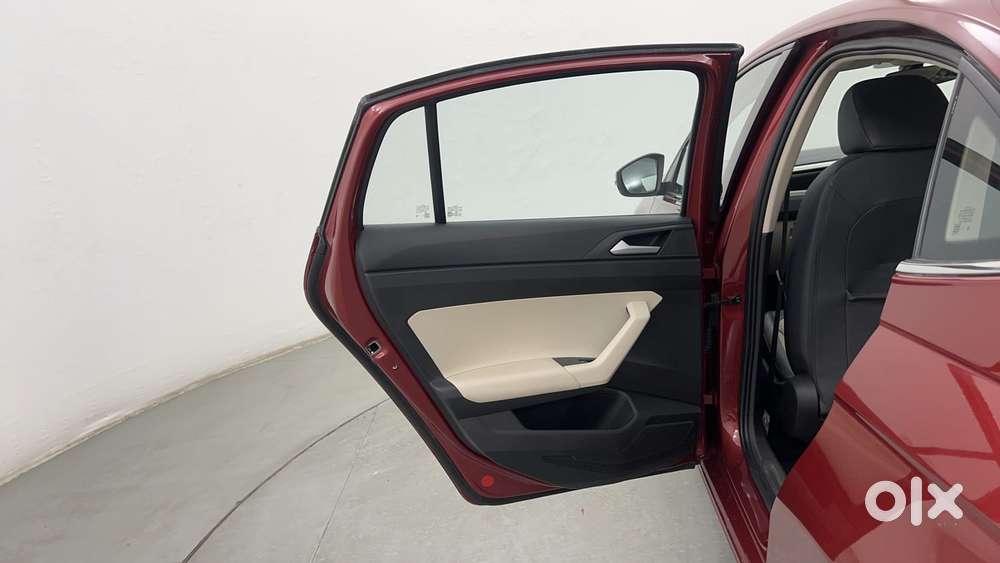 Volkswagen Virtus 1.0 Topline Tsi At, 2023, Petrol