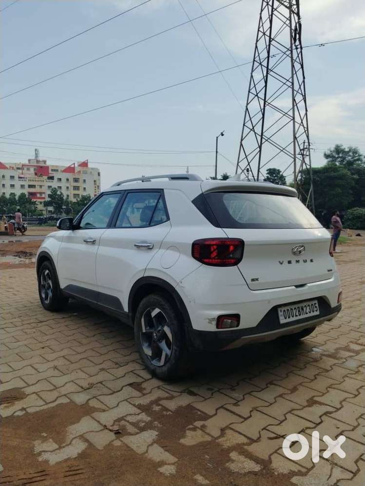 Hyundai Venue Sx Plus Turbo Dct, 2020, Petrol
