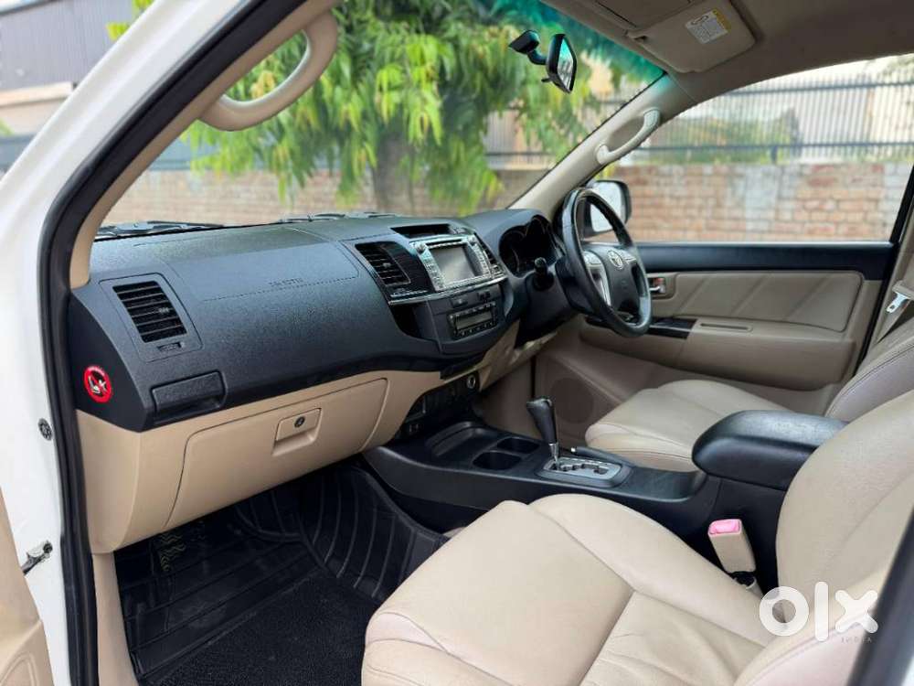 Toyota Fortuner 3.0 4x2 Automatic, 2016, Diesel