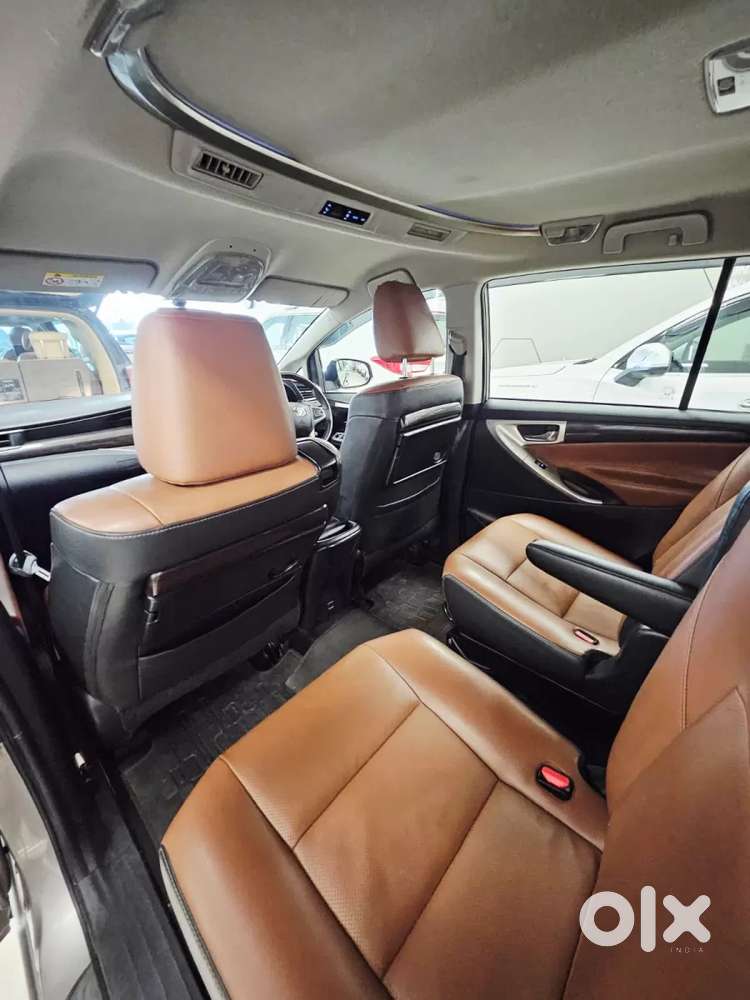 Toyota Innova Crysta [2020-ongoing] 2.4 Zx At 7 Str, 2022, Diesel