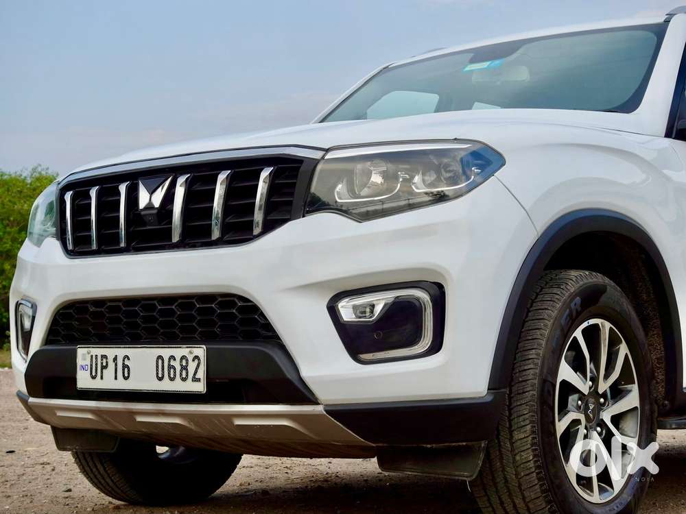 Mahindra Scorpio N Z8 L Petrol At 7 Str, 2022, Petrol