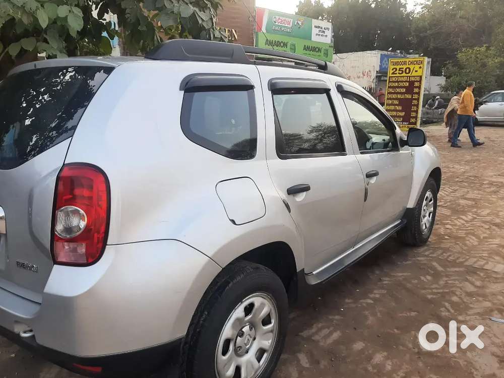 Aone Condition  Non Accidental Renault Duster 2013 Diesel Manual Car