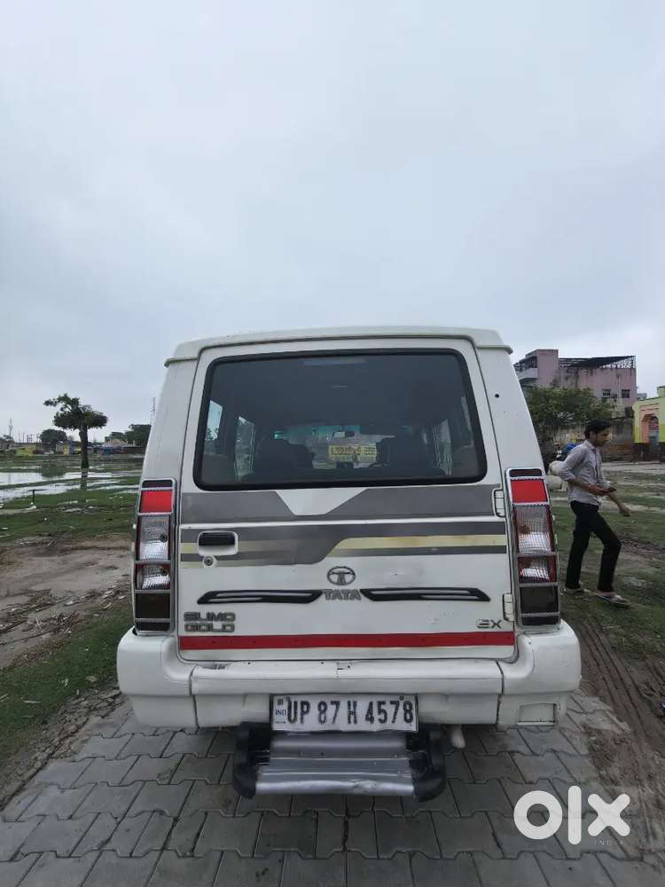 Tata Sumo Gold 2016 Model Diesel Manual Complete Ghadi Koi Kami Nhi Ha