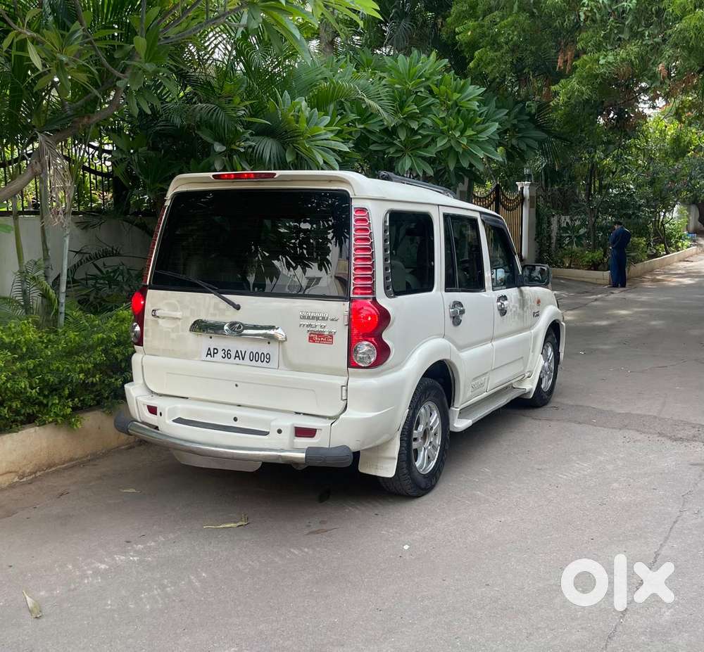 Mahindra Scorpio Vlx 2wd Airbag Bsiv, 2014, Diesel