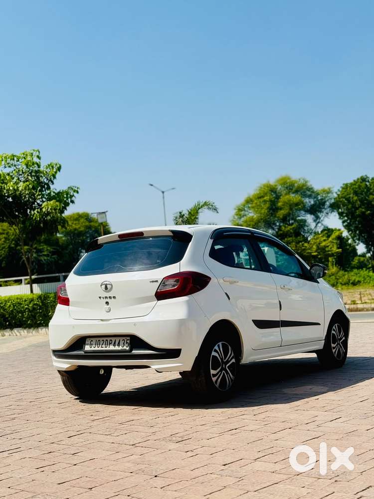 Tata Tiago 1.05 Revotorq Xt Option, 2022, Cng & Hybrids