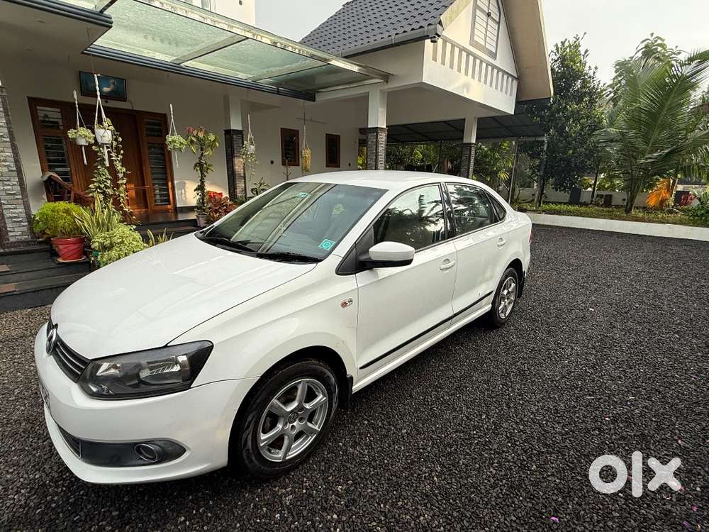 Volkswagen Vento 2013 Highline Petrol – For Sale