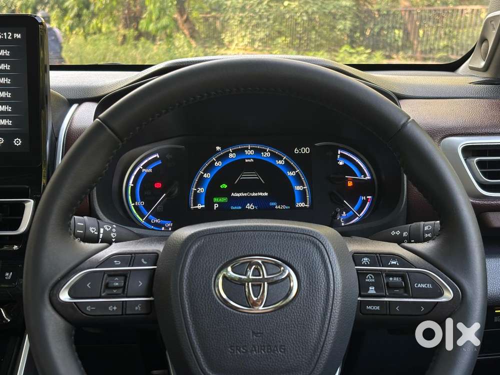 Toyota Innova Hycross 2.0 Zx (o) Hybrid 7 Str, 2026, Petrol