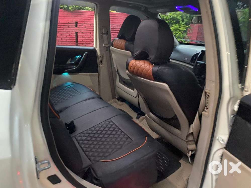 Mahindra Xuv500 2.2 W10, 2015, Diesel
