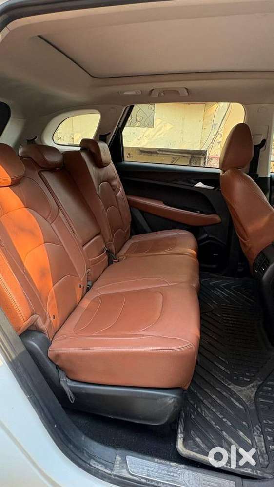 Mg Hector Plus Sharp Pro 2.0 Turbo Diesel 7 Str Dual Tone, 2021, Die..