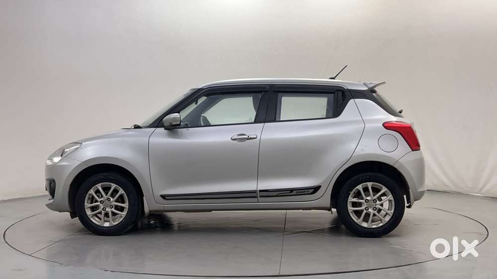 Maruti Suzuki Swift Amt Zxi, 2022, Petrol