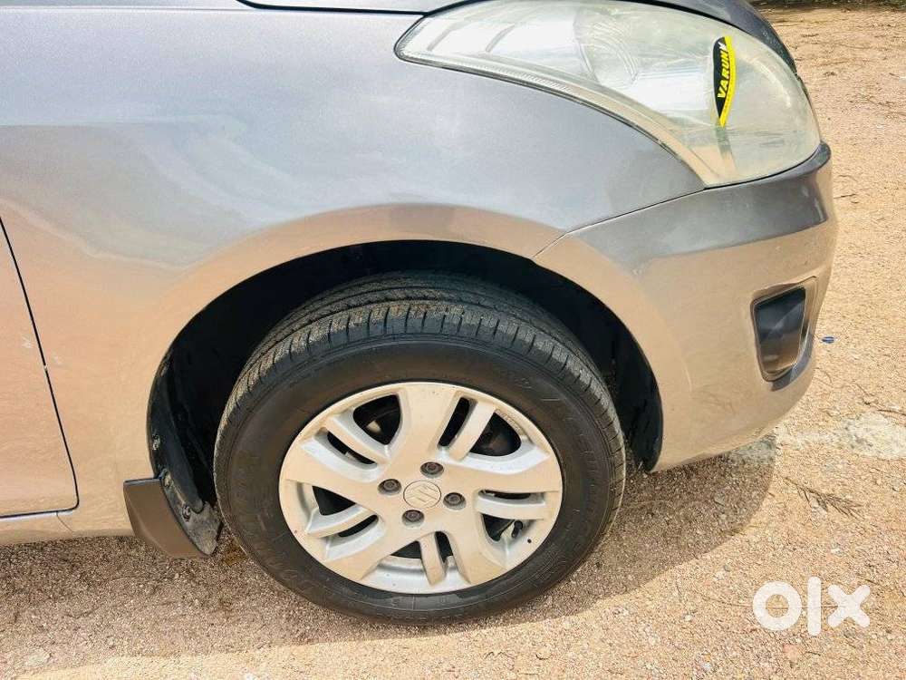 Maruti Suzuki Swift Dzire 1.2 Vxi Bsiv, 2013, Petrol
