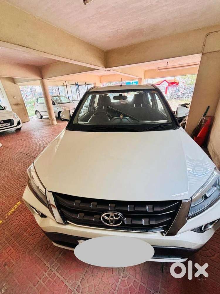 Toyota Urban Cruiser 2022 Petrol Well Maintained