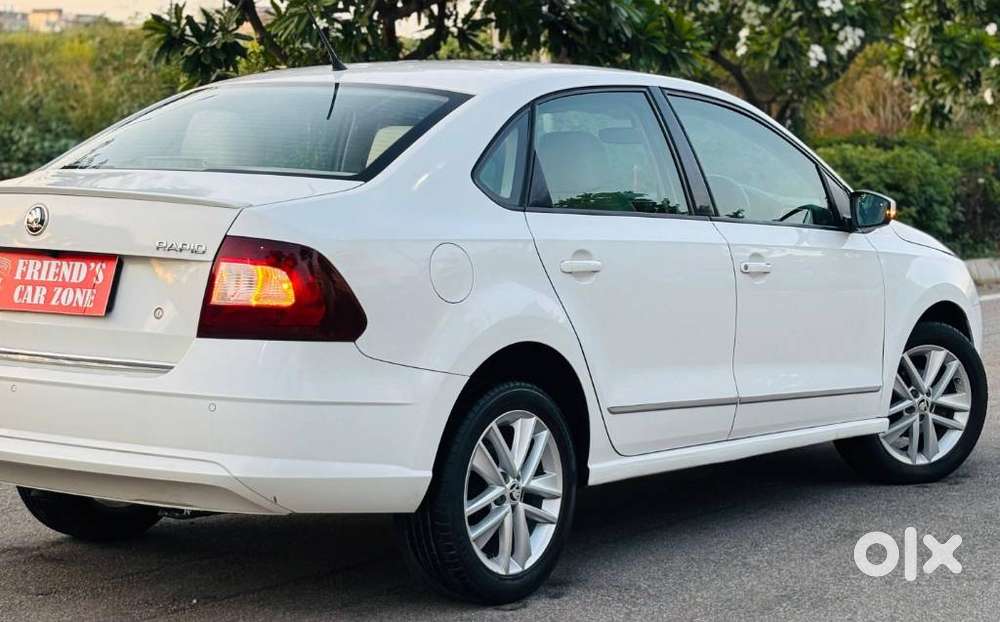 Skoda Rapid 1.0 Style At, 2021, Petrol