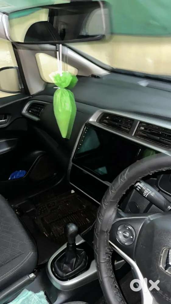 Honda Jazz 2016 Petrol 100000 Km Driven