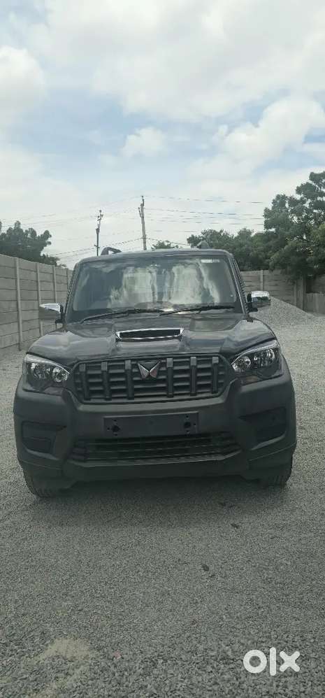Mahindra Scorpio Classic 2023 Diesel
