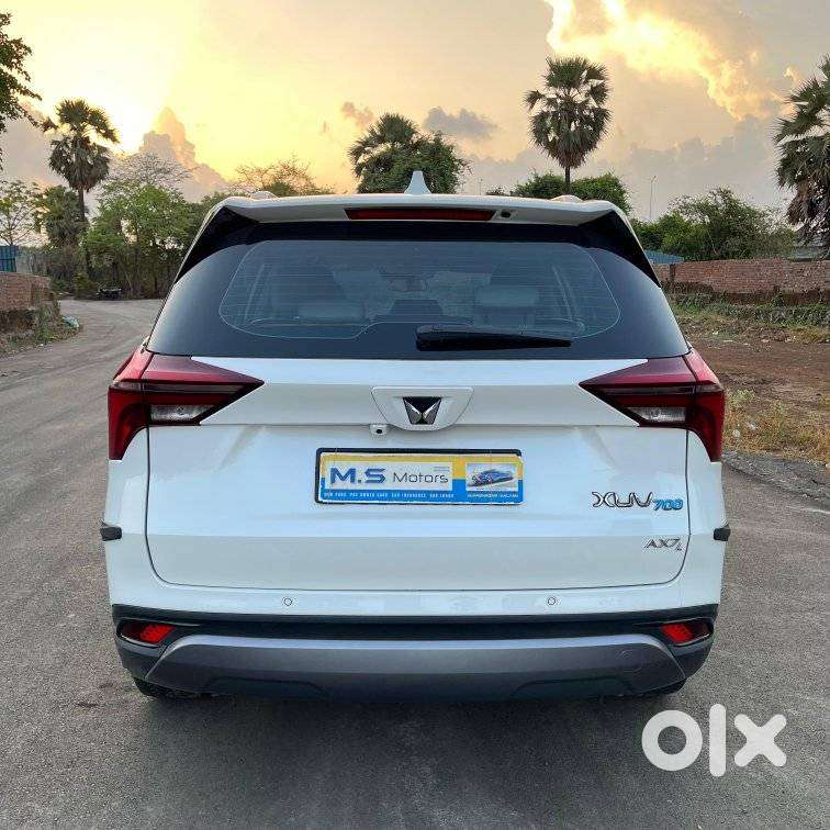 Mahindra Xuv700 2.2 Ax 7 Diesel At Luxury Pack Str, 2025, Diesel