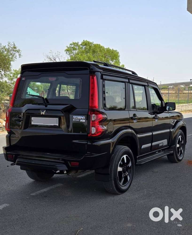 Mahindra Scorpio Classic 2.2 S 11 Mt 7 Cc, 2024, Diesel