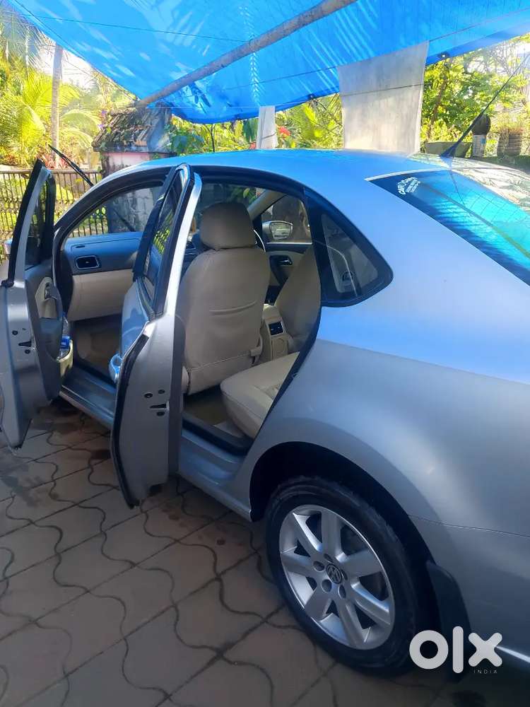 Volkswagen Vento 2012 Petrol Breeze
