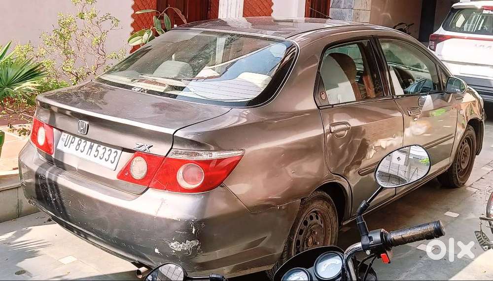 Honda City Zx, Well Maintained, Validity 2028, Petrol 300000 Km Driven