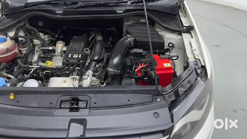 Volkswagen Vento 1.2 Tsi Highline At, 2016, Petrol